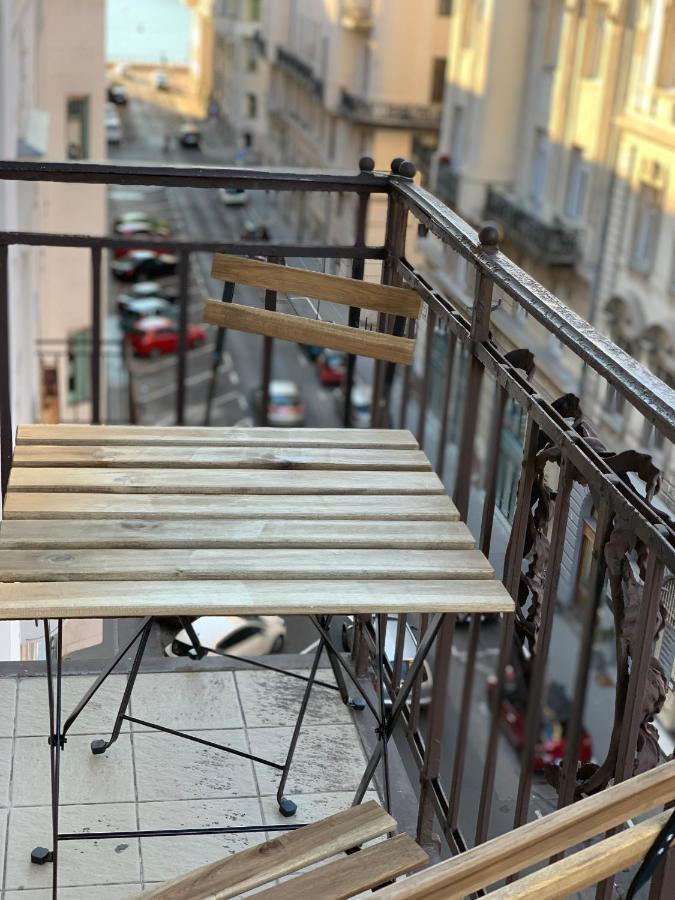 Real Apartments Zoltan Budapest Luaran gambar